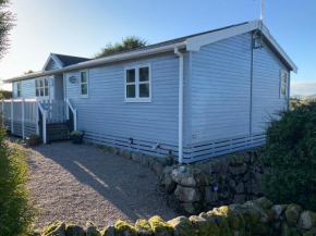 Holly Blue - Cosy wooden lodge Kippford